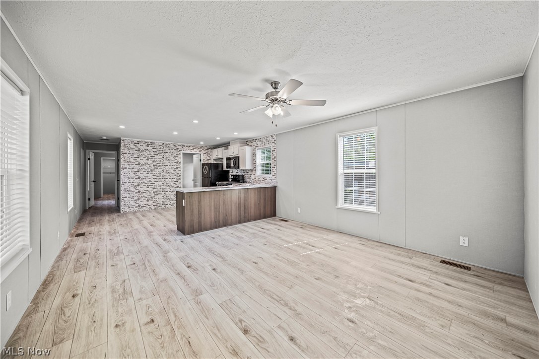 3583 Austin Road 7