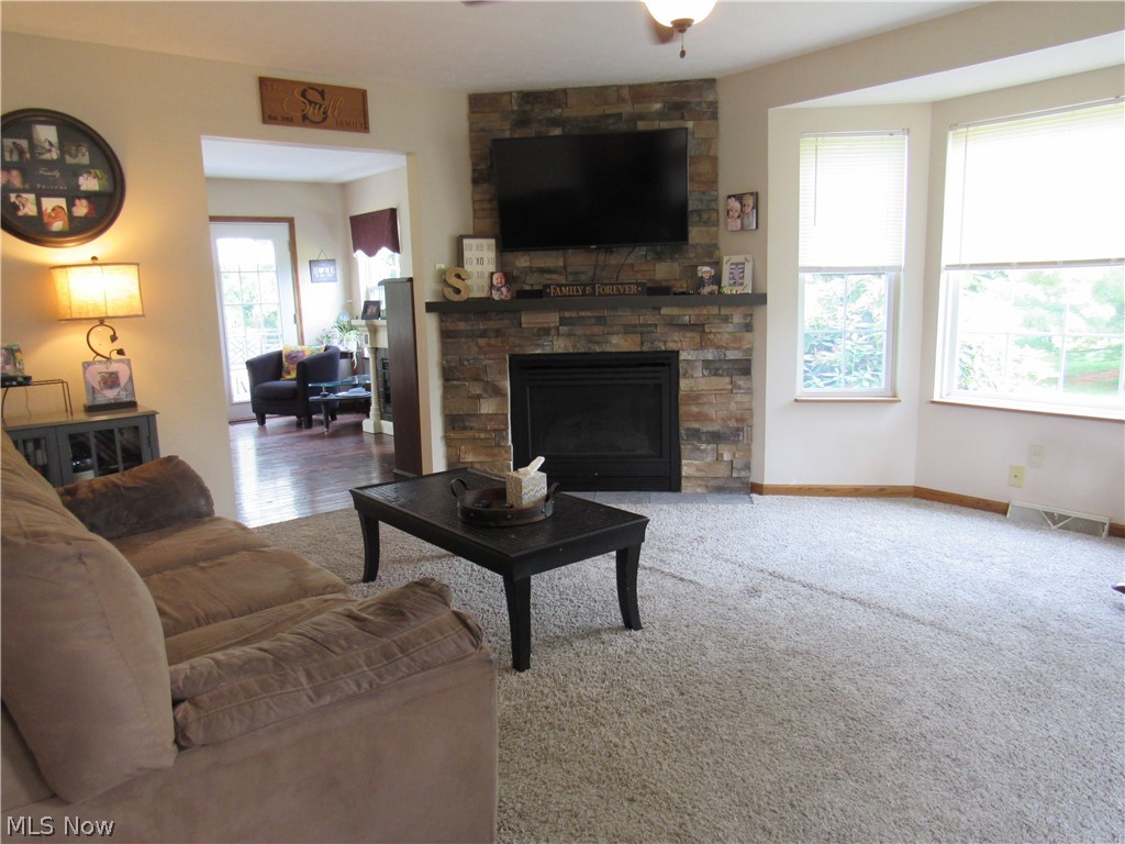 3857 Fox Chase Circle