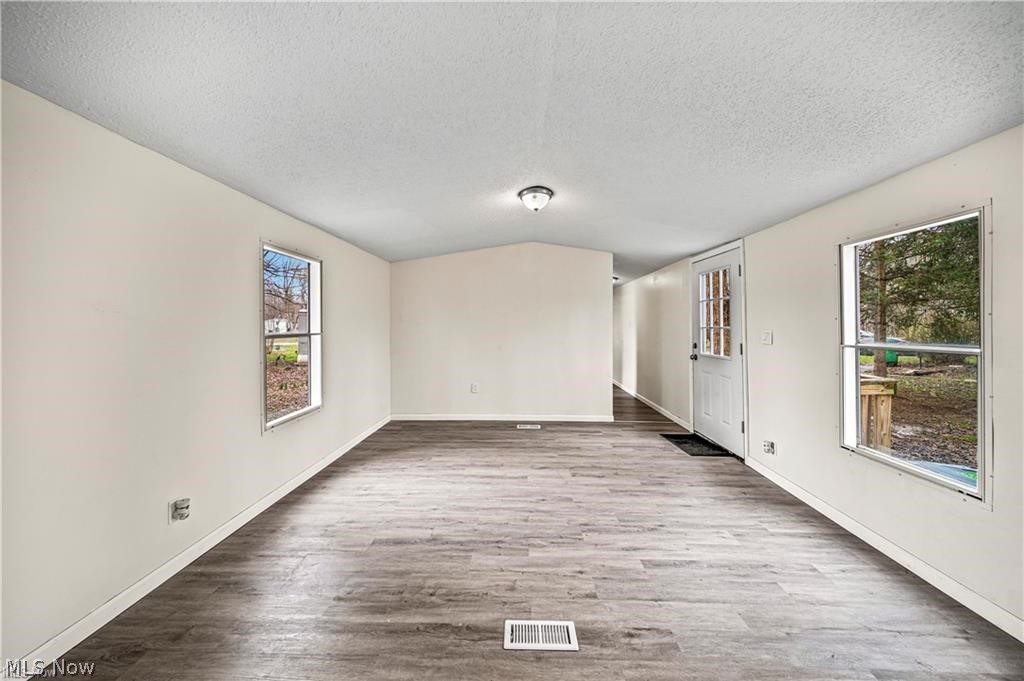 3583 Austin Rd 50