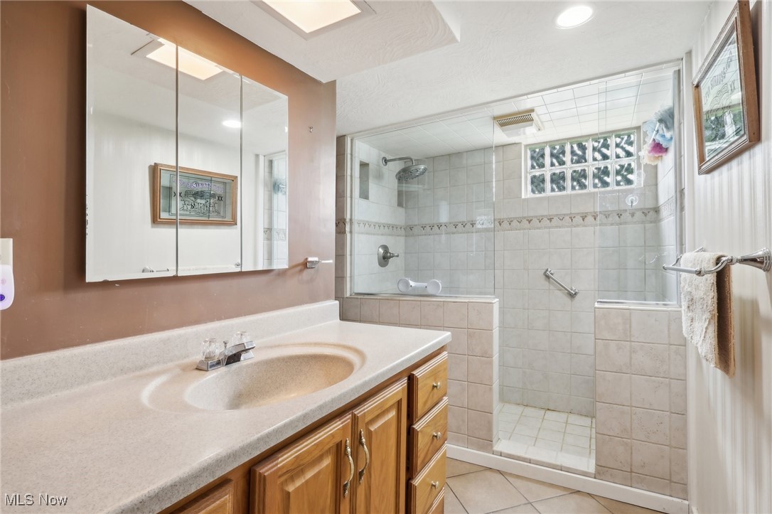 3039 Plymouth Gageville Road
