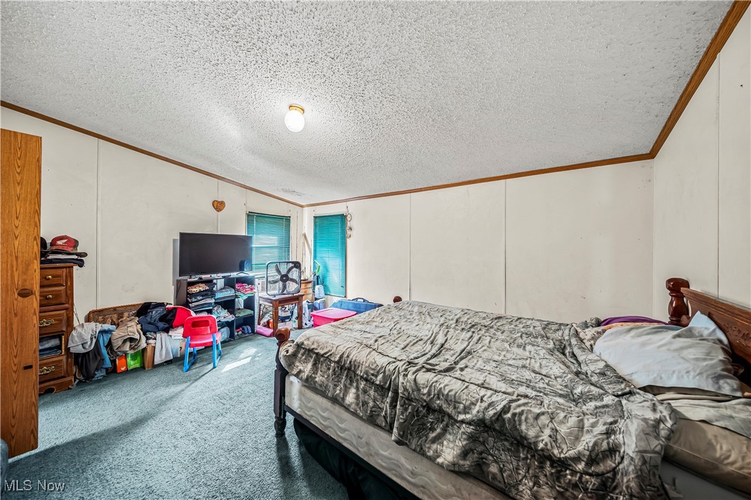 1055 E Morgan