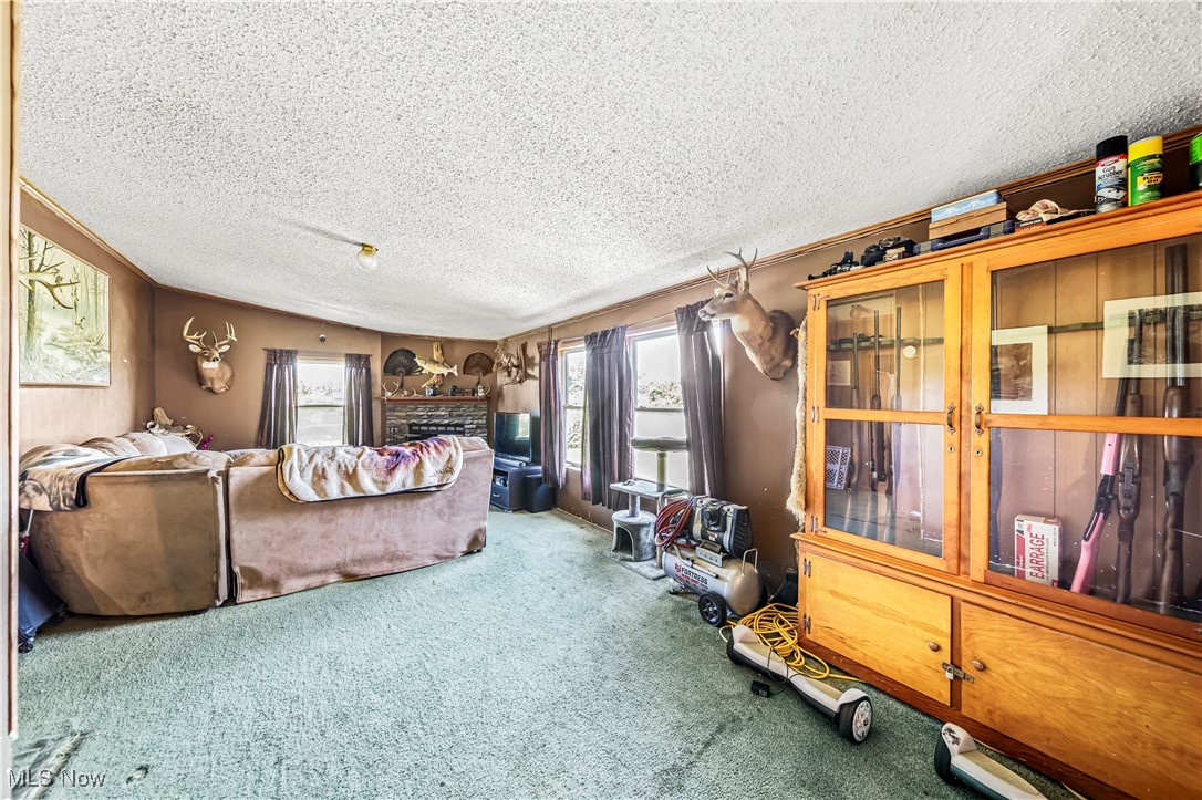1055 E Morgan