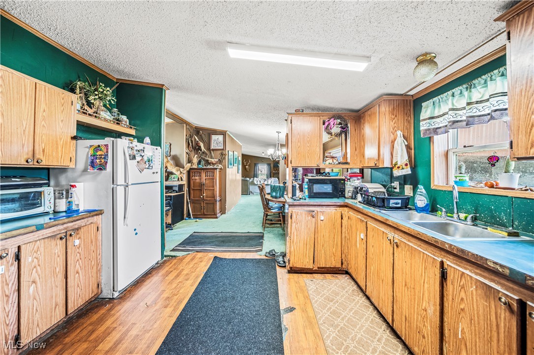 1055 E Morgan