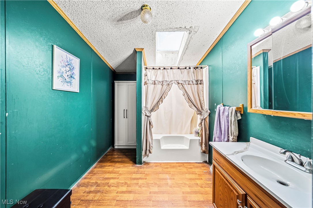 1055 E Morgan