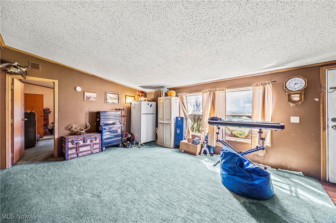 1055 E Morgan