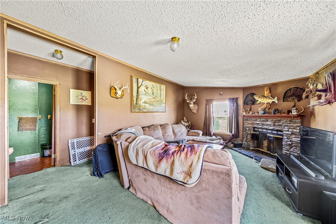 1055 E Morgan