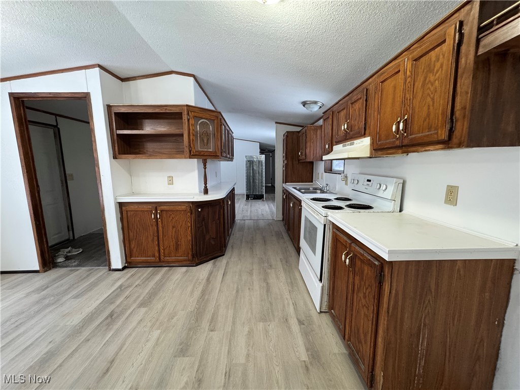 3651 Austin Road N12