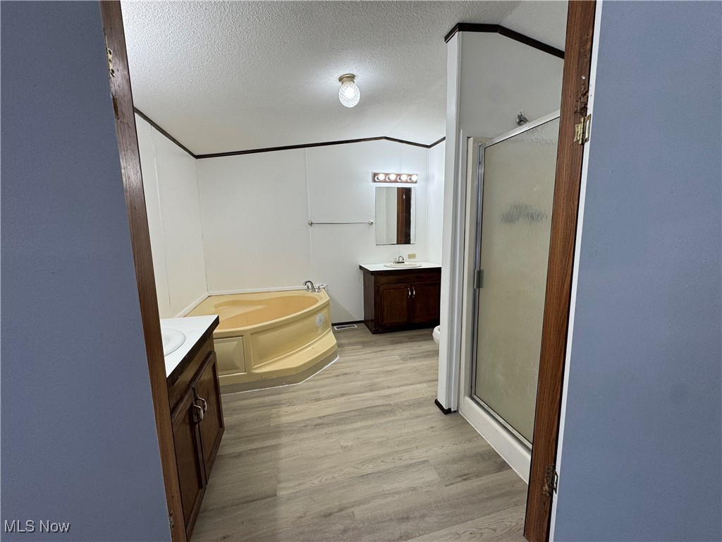 3651 Austin Road N12