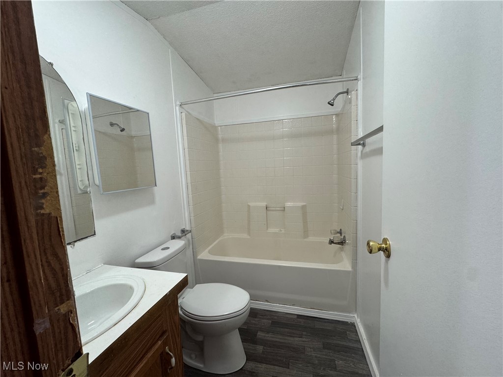 3651 Austin Road N12