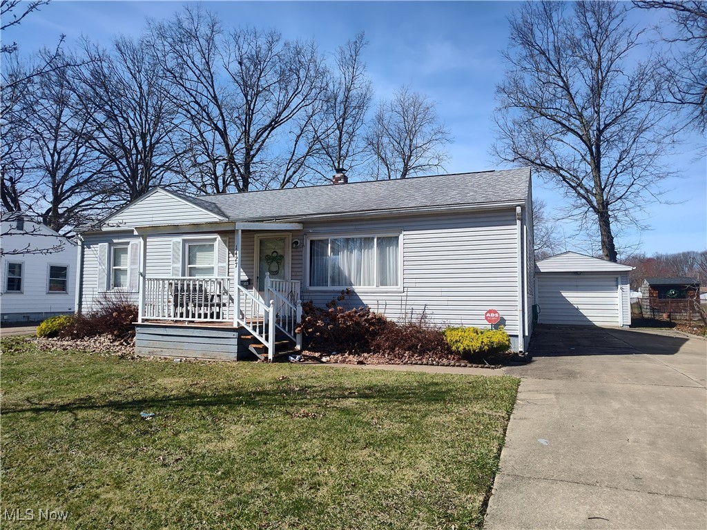 1427 Gladding Avenue