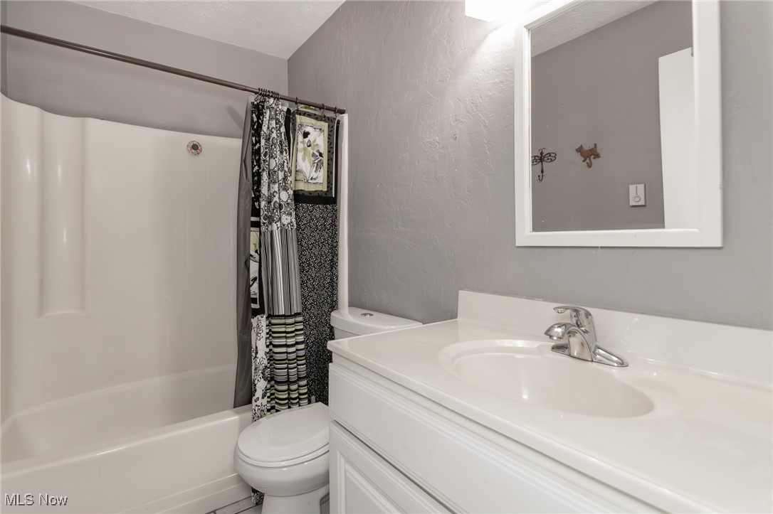 1747 Morning Star Drive