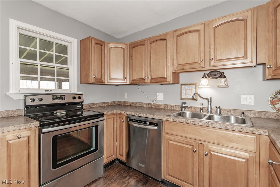 1747 Morning Star Drive
