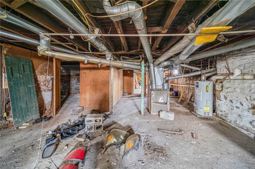 371 W Main Street