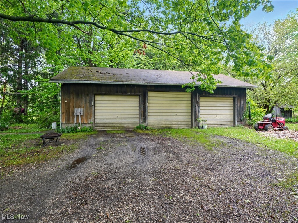 3912 Austinburg Road