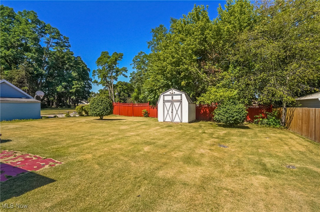 319 Hosford Avenue