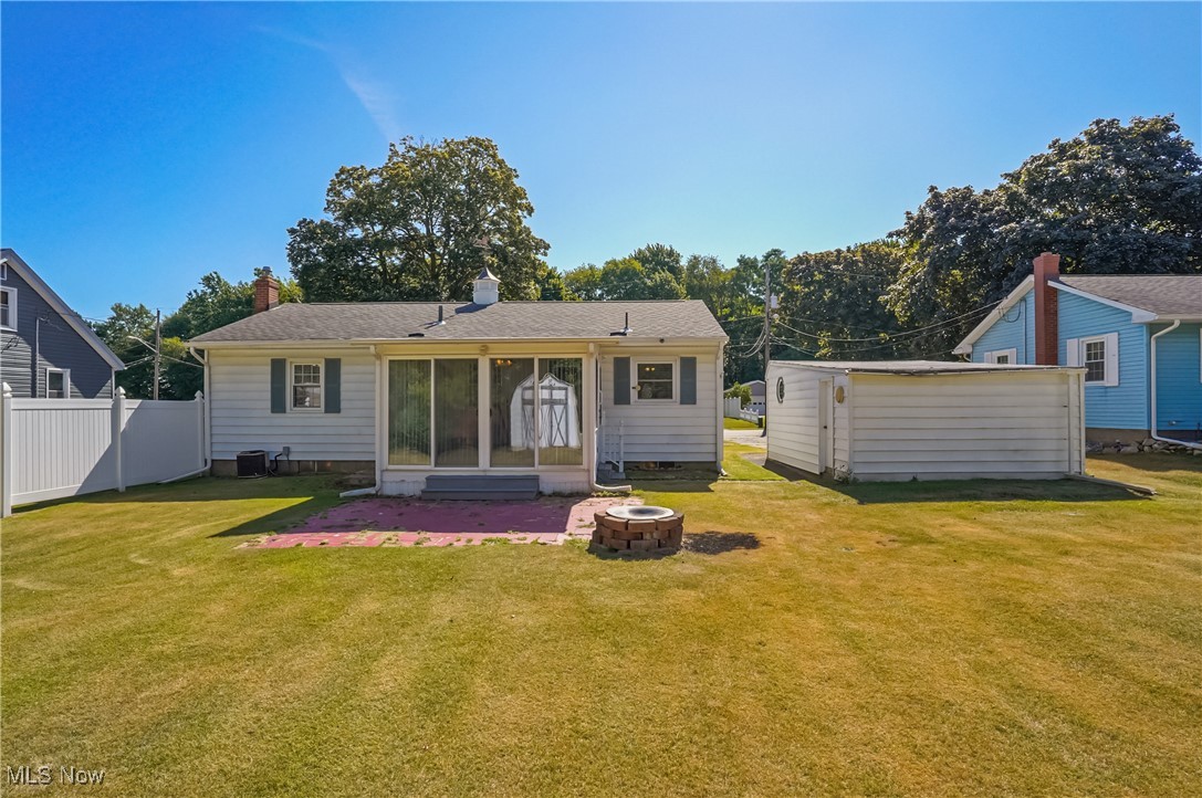 319 Hosford Avenue