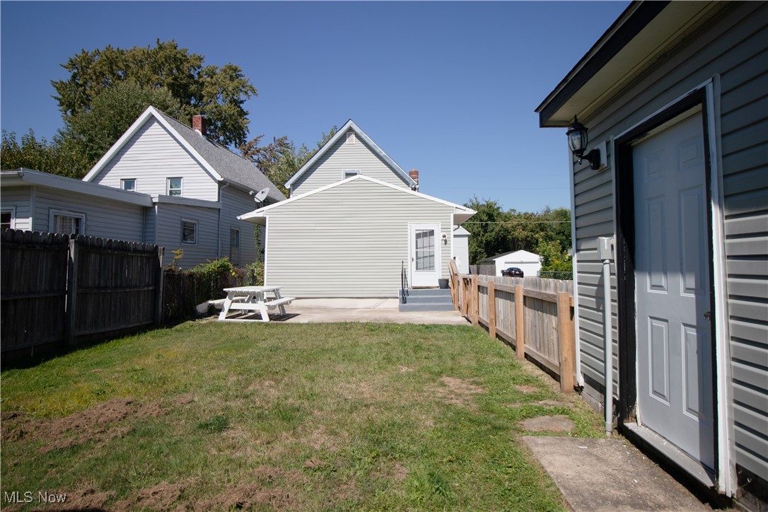 1614 E 49th Street