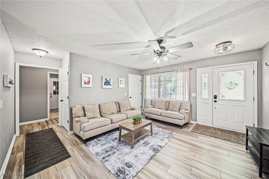 7125 Harmony Glen Drive