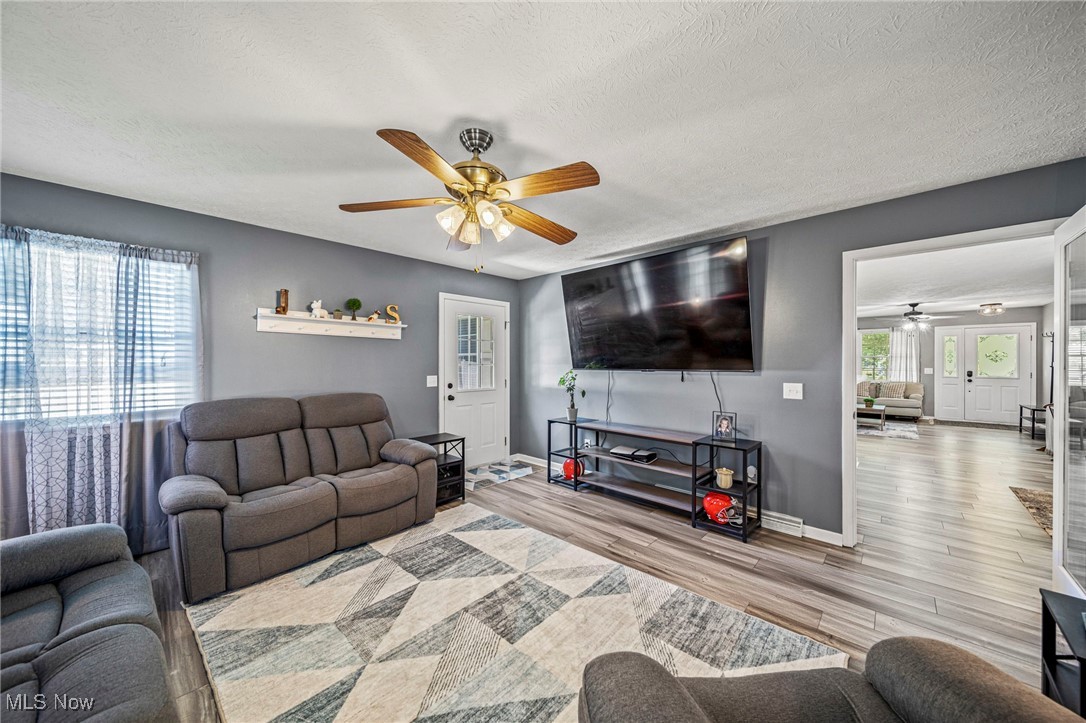7125 Harmony Glen Drive