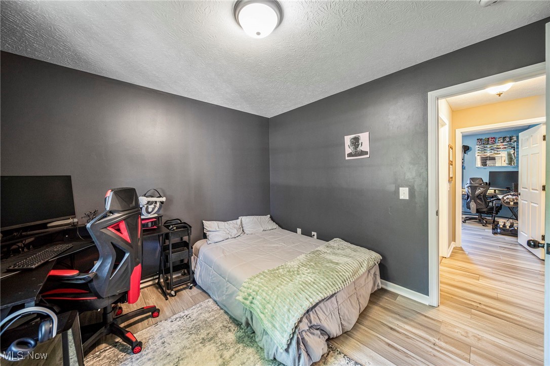7125 Harmony Glen Drive
