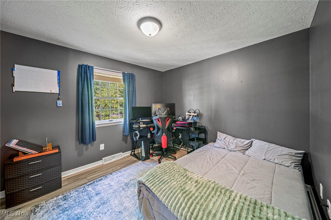 7125 Harmony Glen Drive