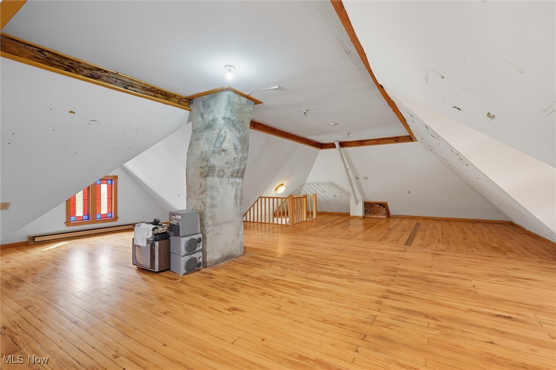 60 E Walnut Street