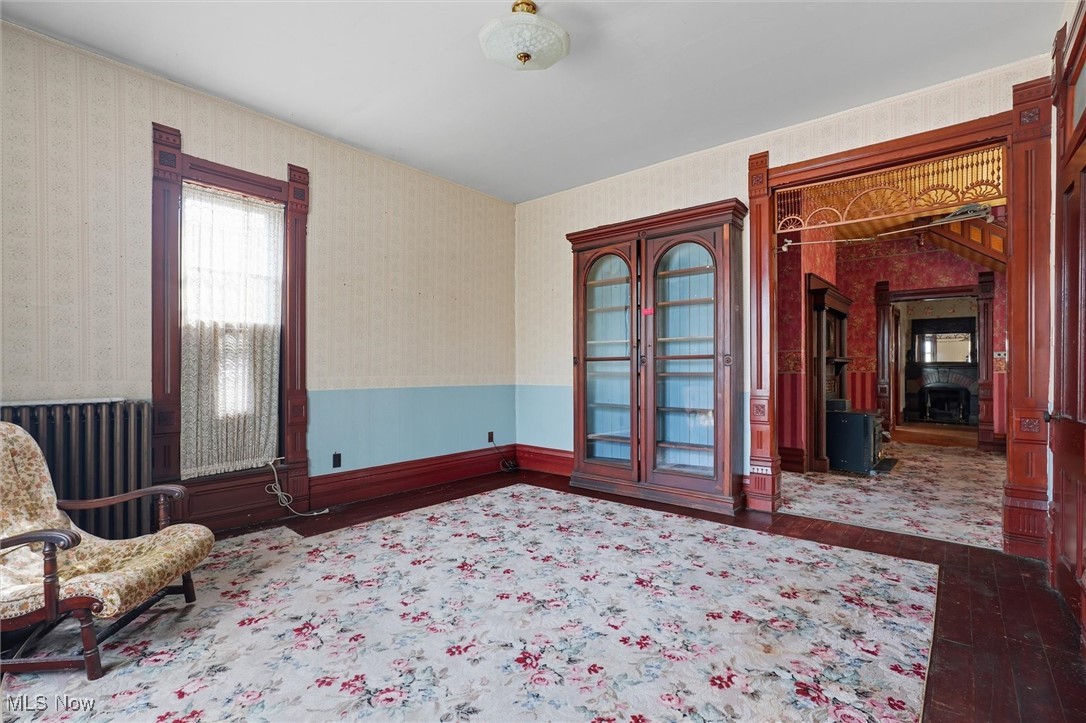 60 E Walnut Street