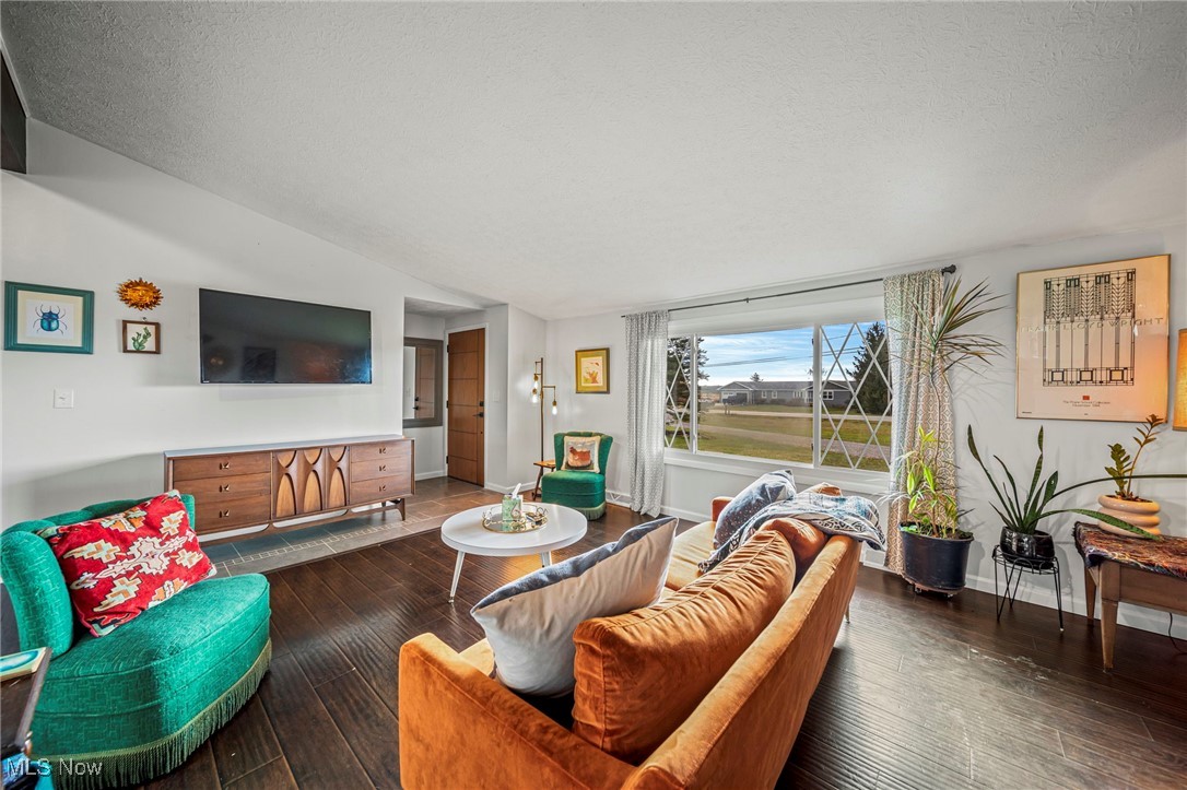 1821 State Route 307