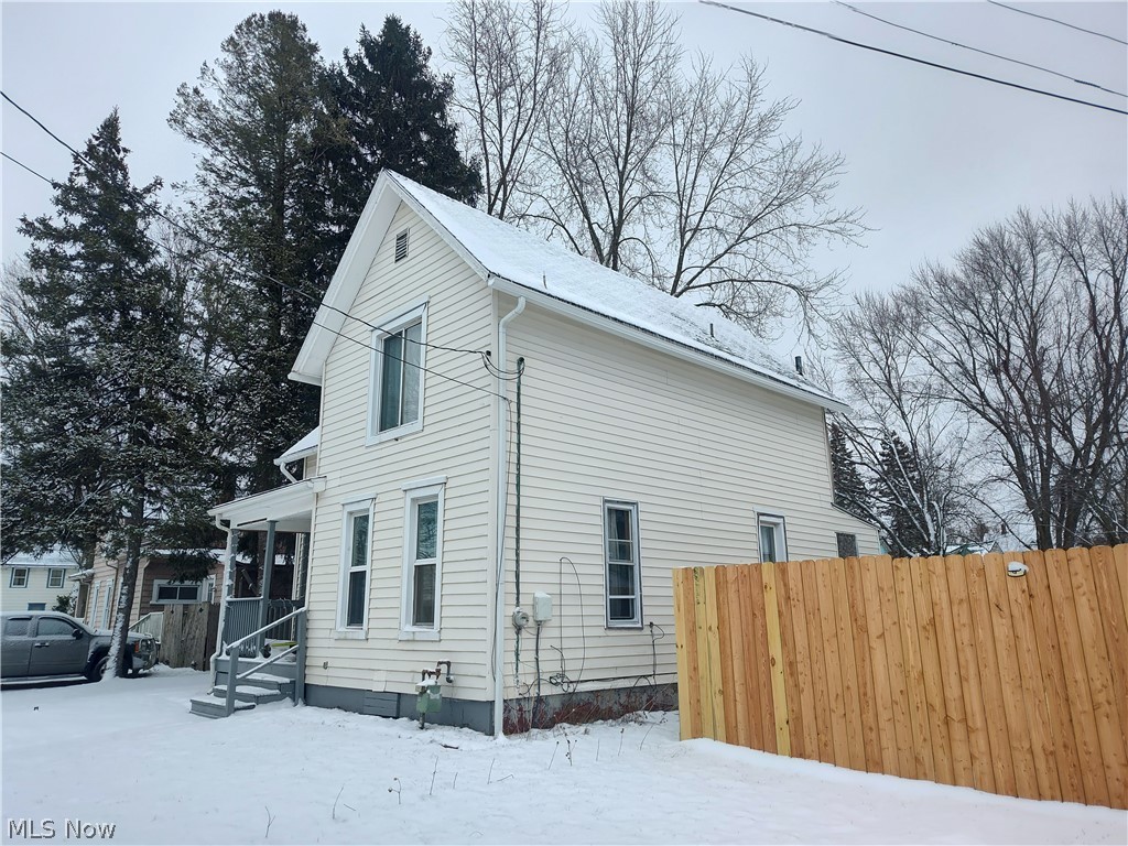 681 Madison Street