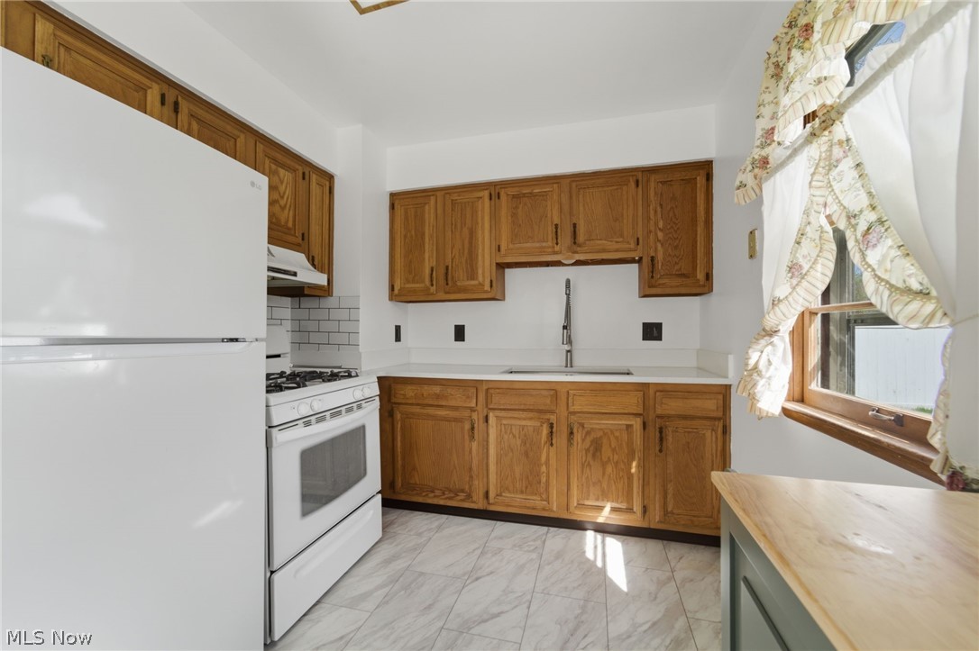 2922 Columbus Avenue