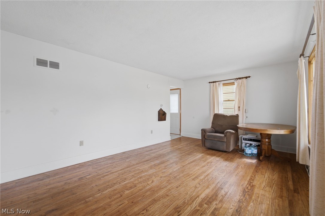 2922 Columbus Avenue