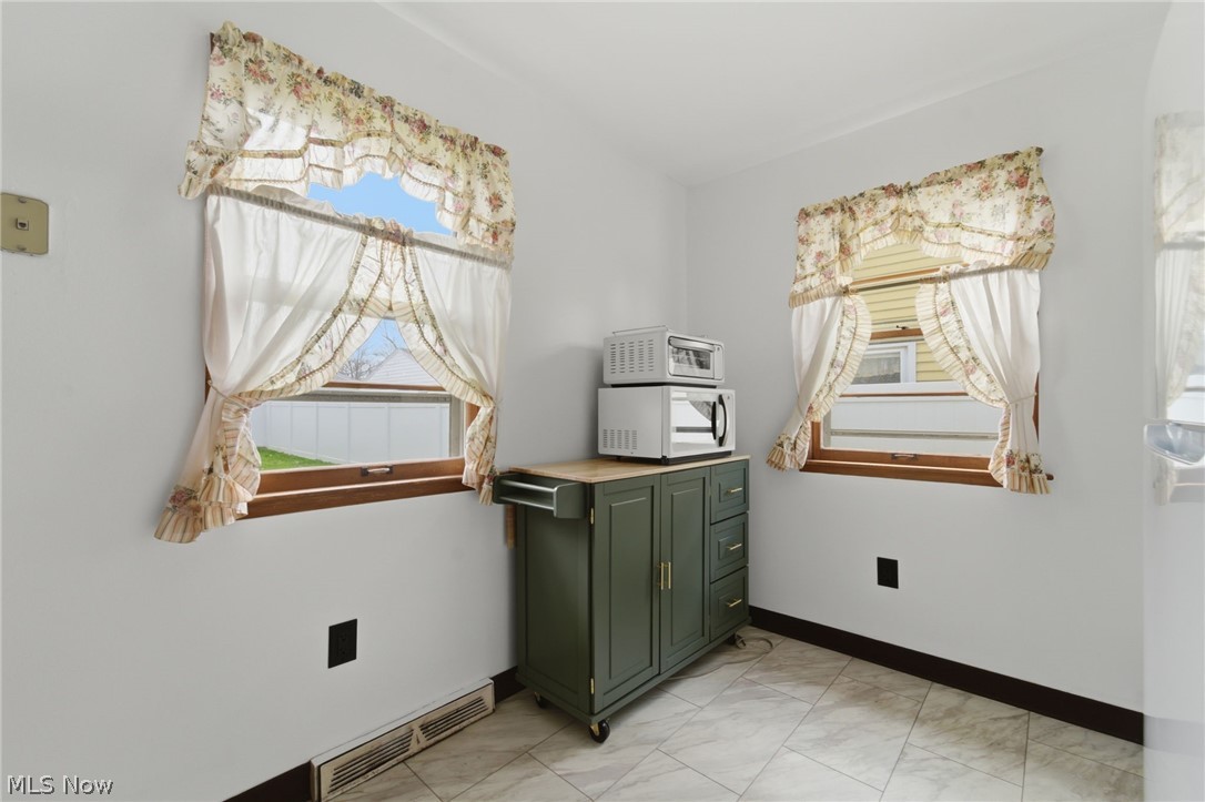 2922 Columbus Avenue