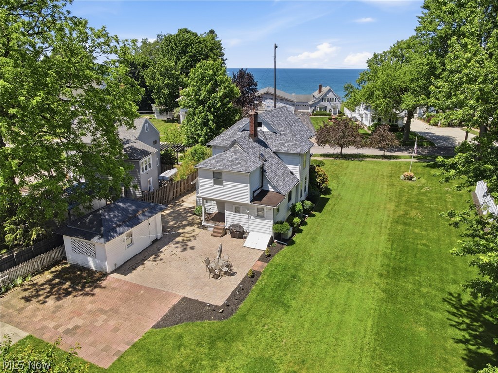 1926 Walnut Boulevard