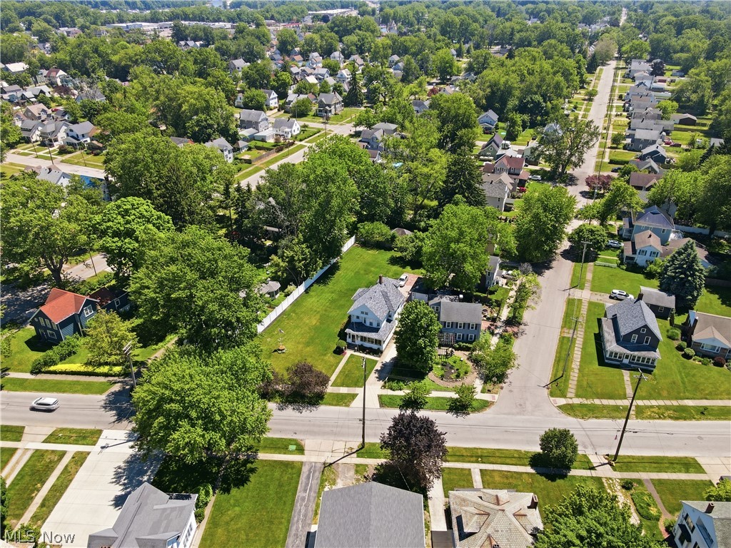 1926 Walnut Boulevard
