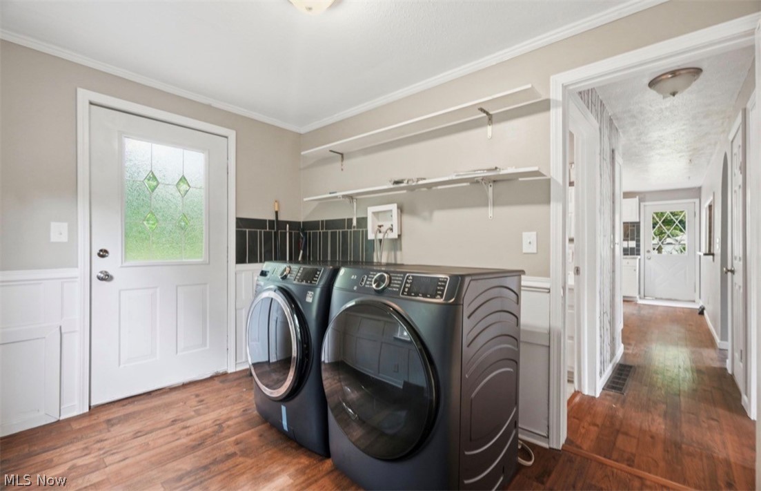 1403 Carson Road