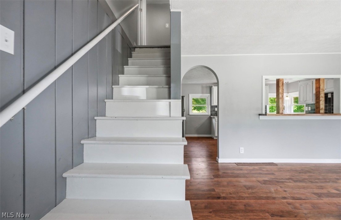 1403 Carson Road