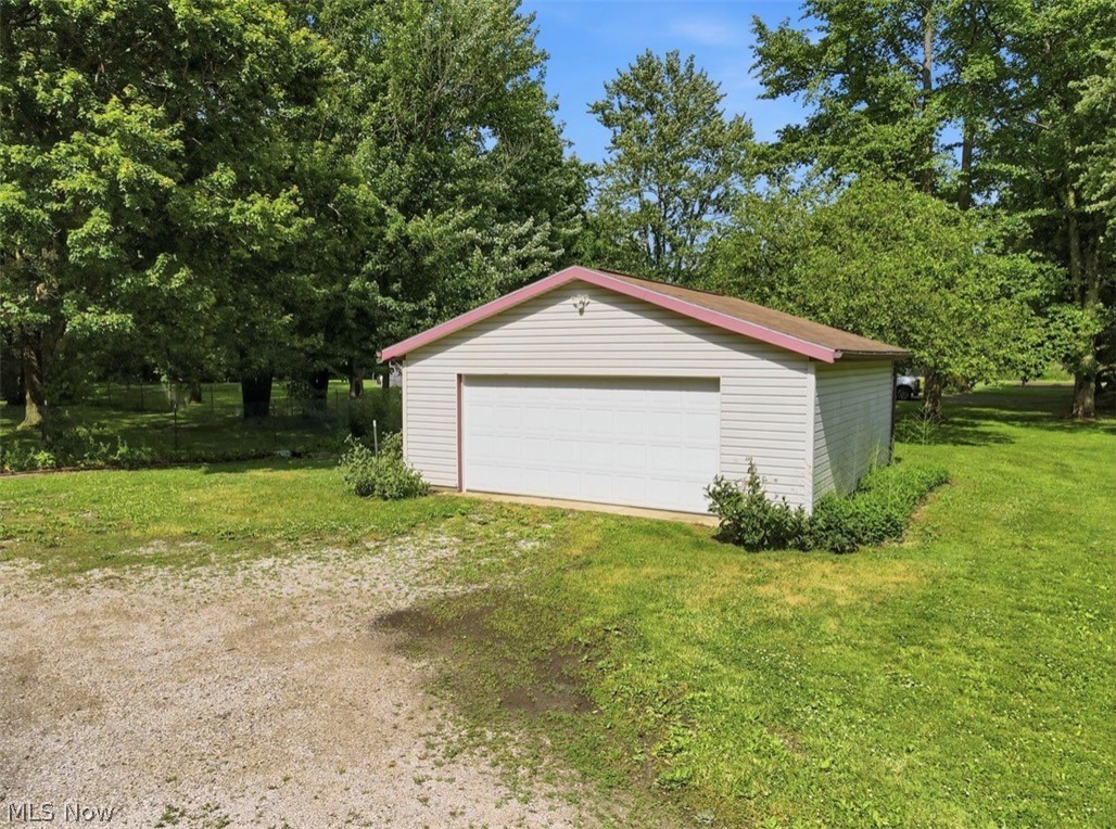 1403 Carson Road