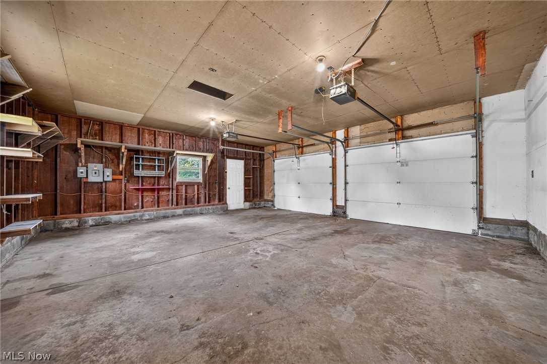 4552 N Monroe Center Road