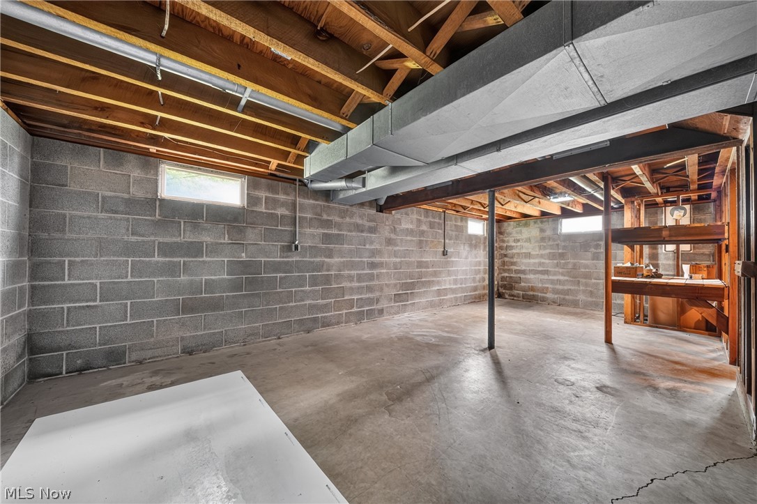 4552 N Monroe Center Road