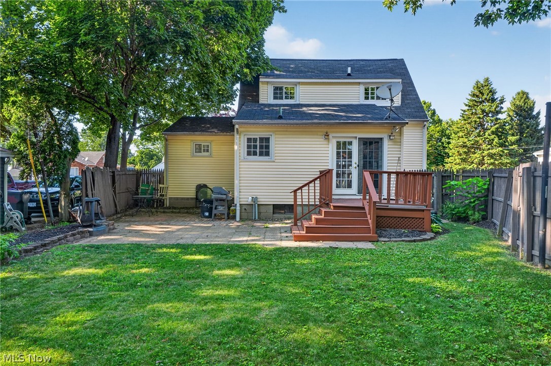 3912 Lake Road W