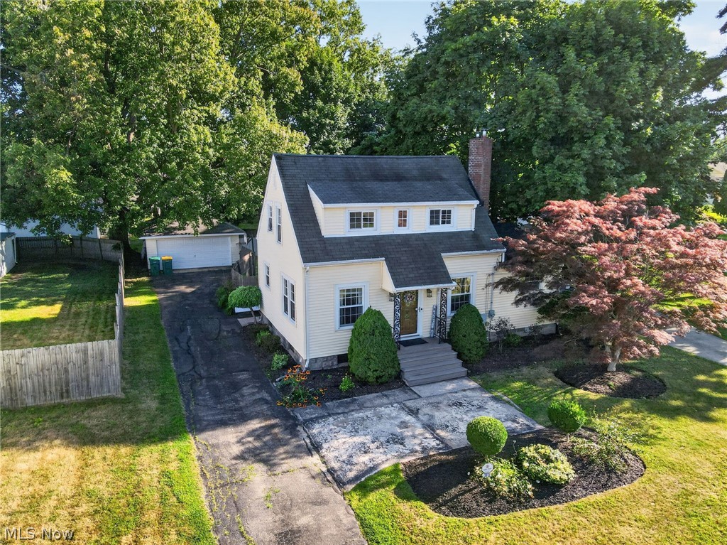 3912 Lake Road W