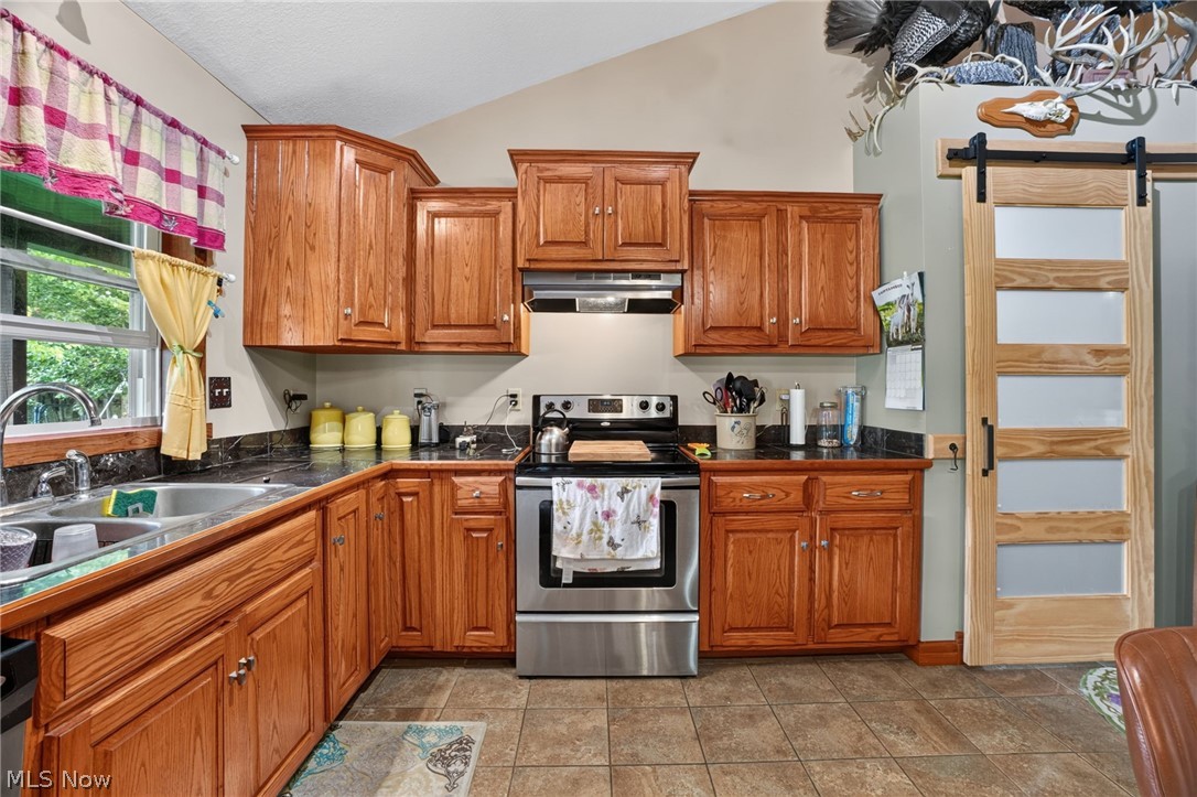 4393 Middle Road