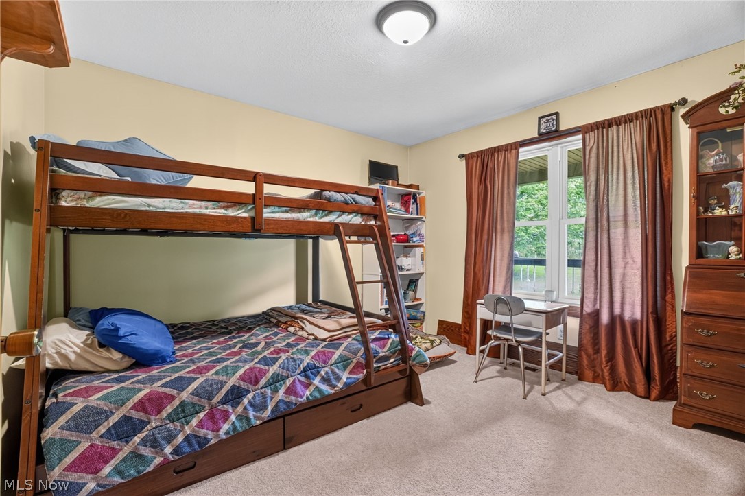 4393 Middle Road