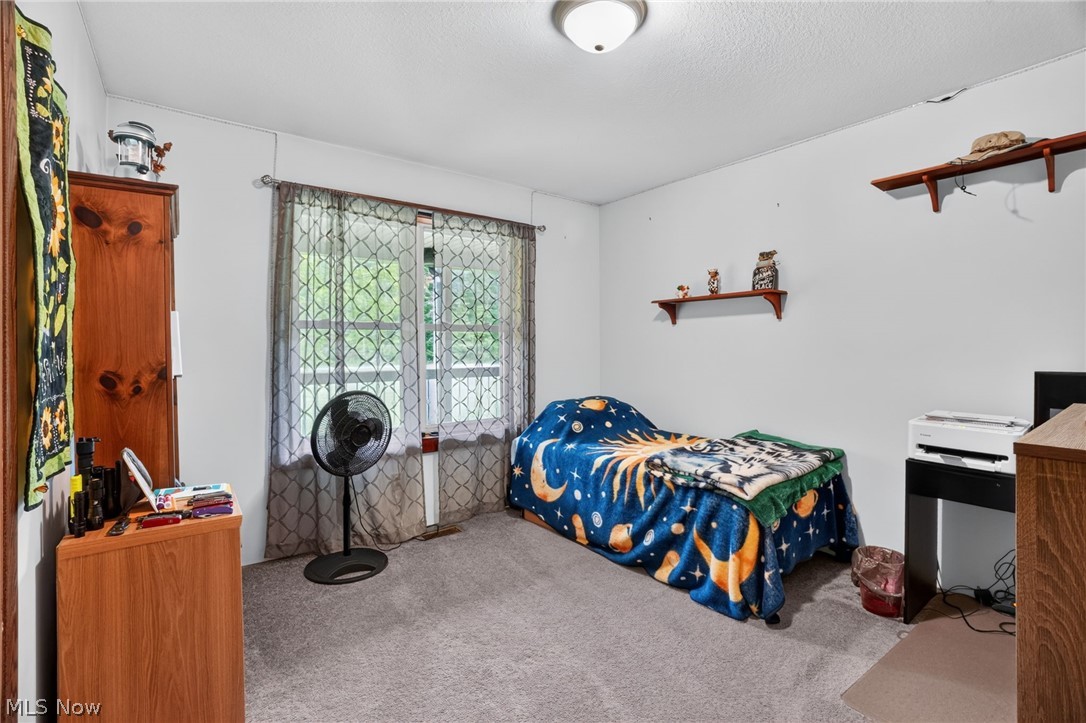 4393 Middle Road