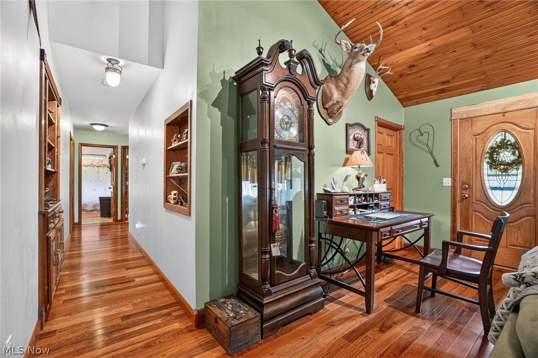 4393 Middle Road