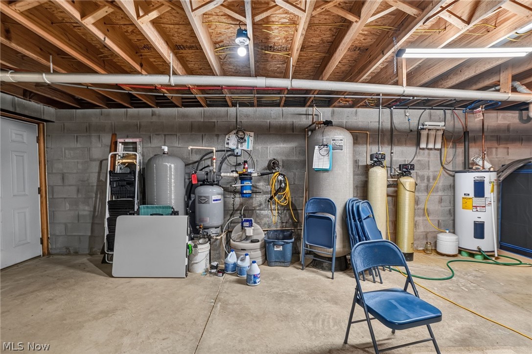 4393 Middle Road
