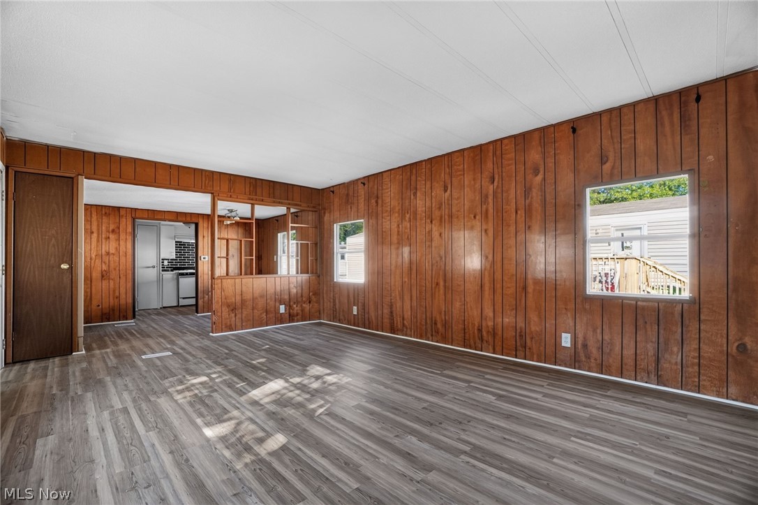 3583 Austin Road