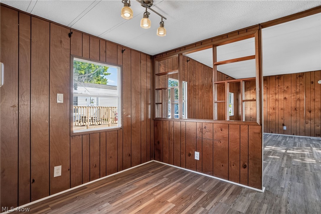 3583 Austin Road