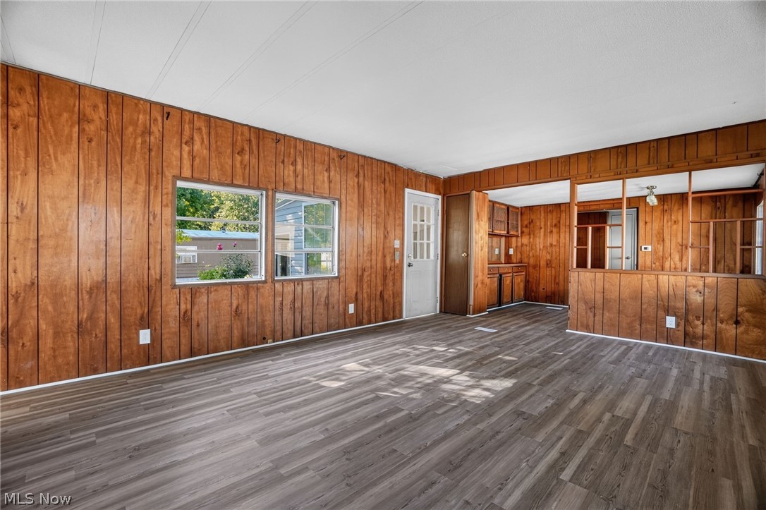3583 Austin Road