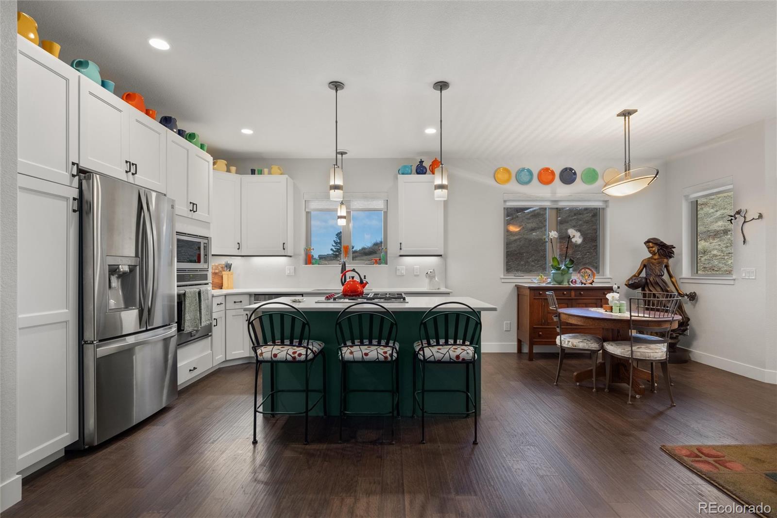 6823 Surrey Trail